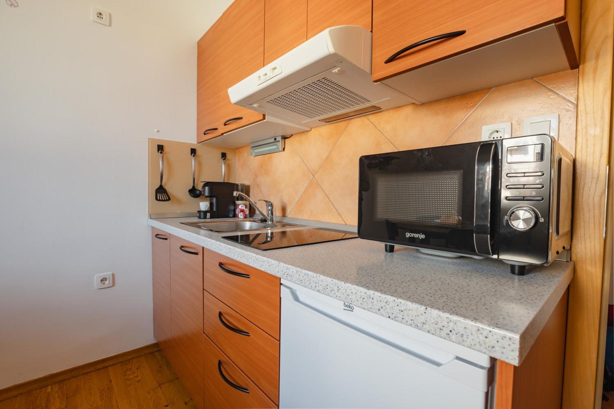 Vila Klara Apartments Ljubljana Kültér fotó