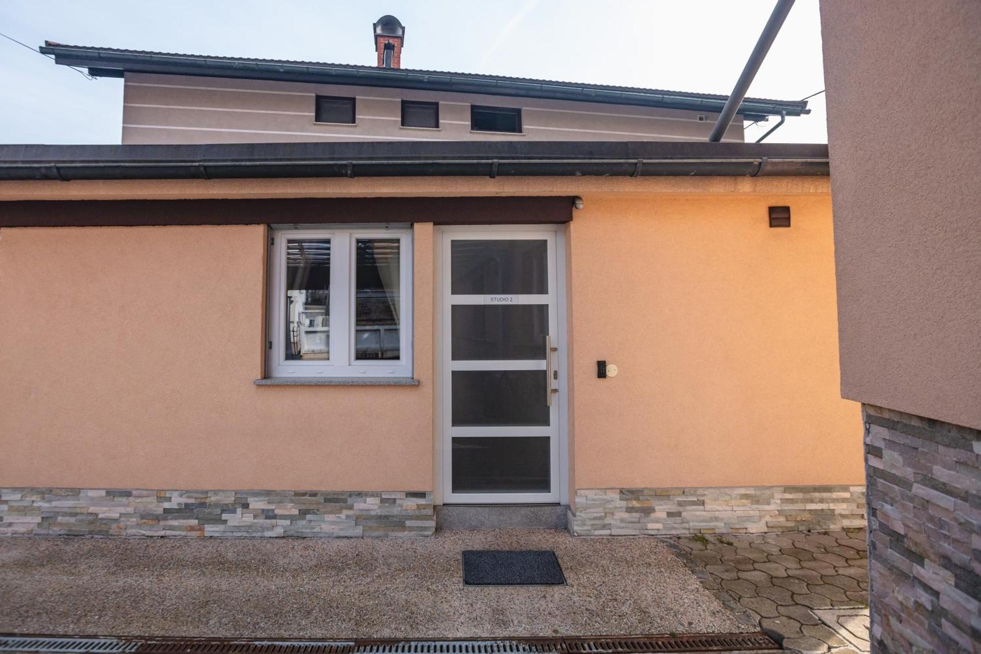 Vila Klara Apartments Ljubljana Kültér fotó