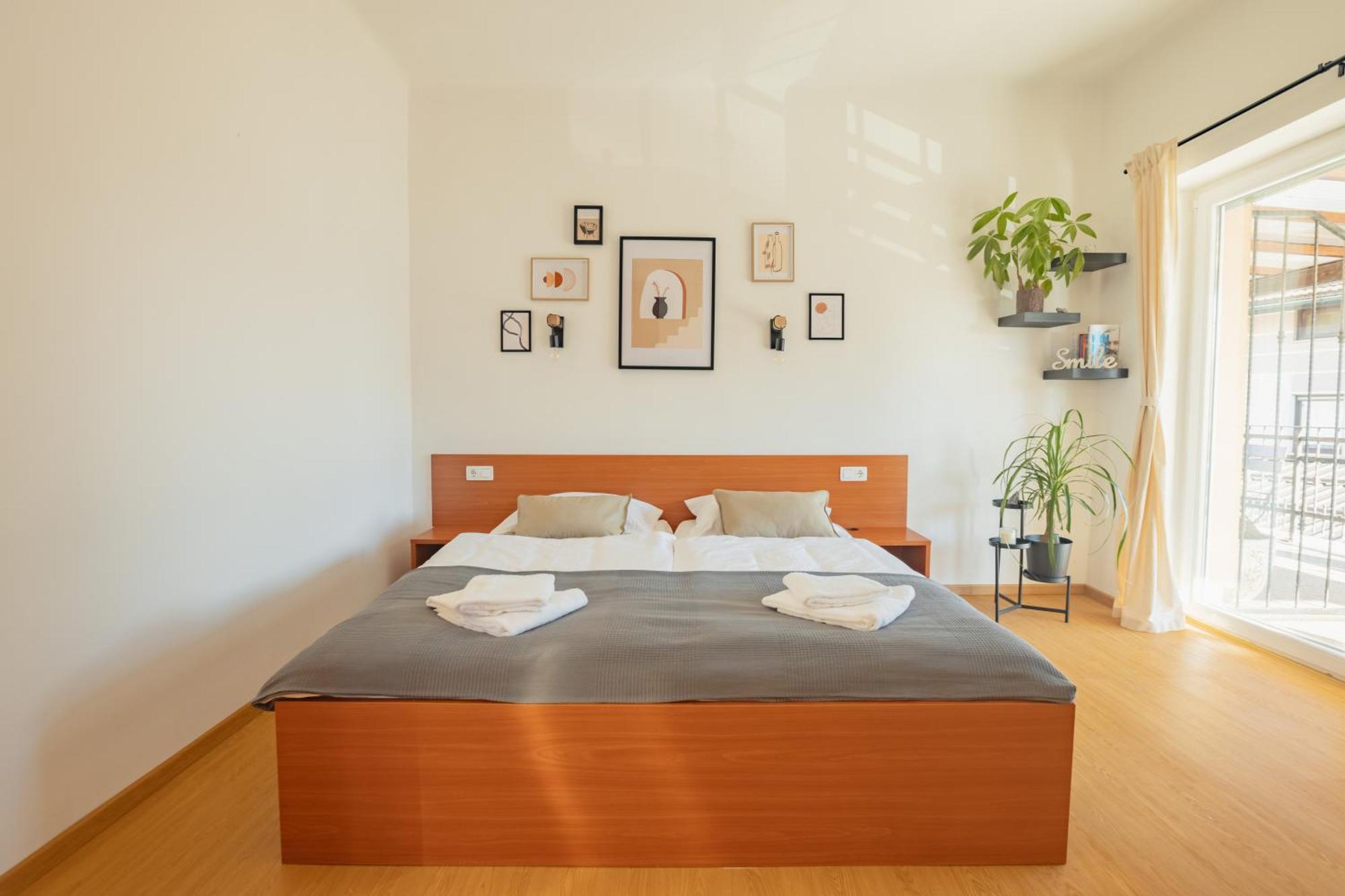 Vila Klara Apartments Ljubljana Kültér fotó